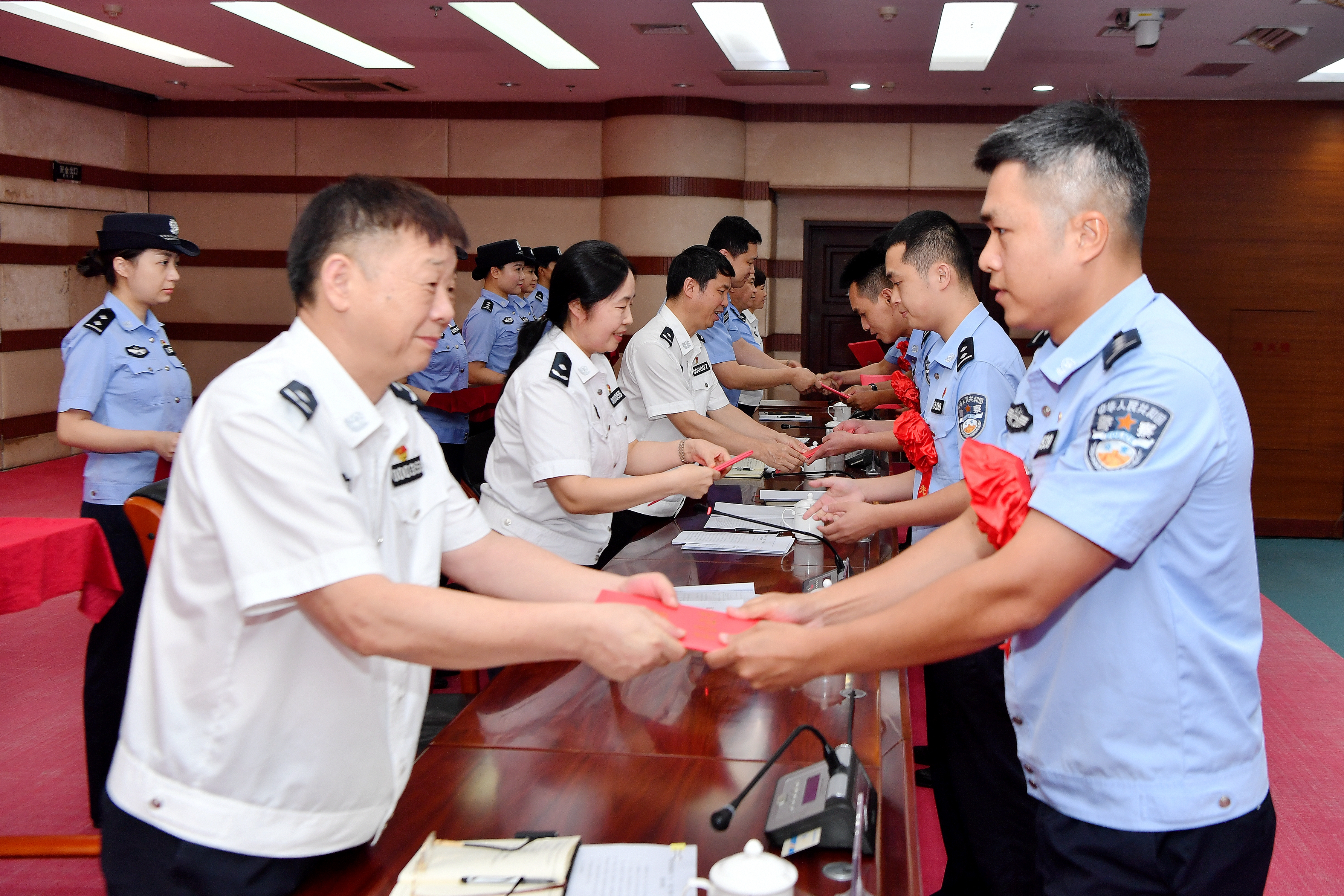 港口区公安局最新人事任命，推动警务工作再上新台阶